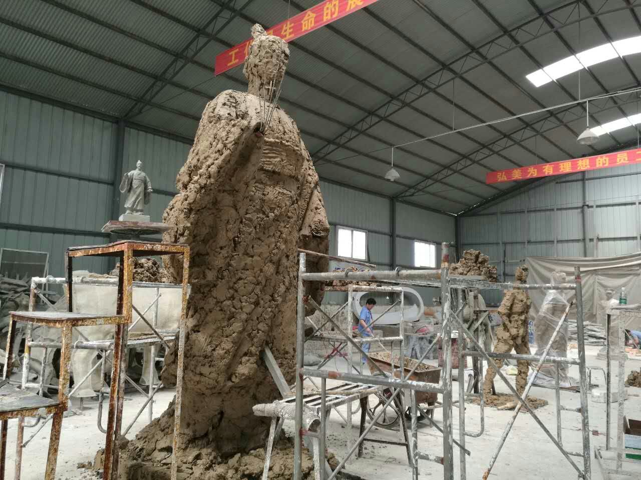 弘美爱游戏平台带您走进泥塑爱游戏平台的制作过程（一）