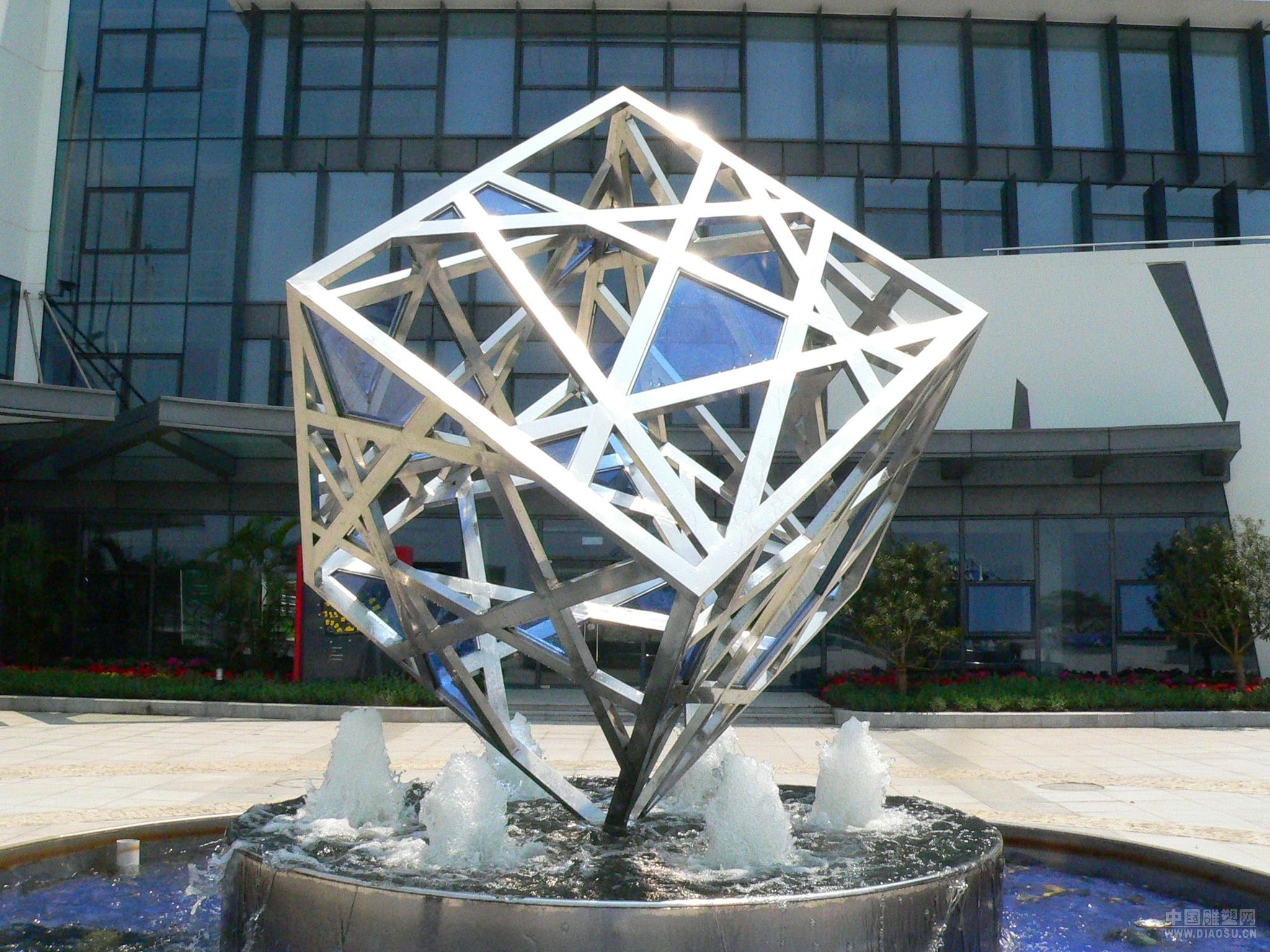 不锈钢爱游戏平台生锈了怎么办？看弘美爱游戏平台分享大学问