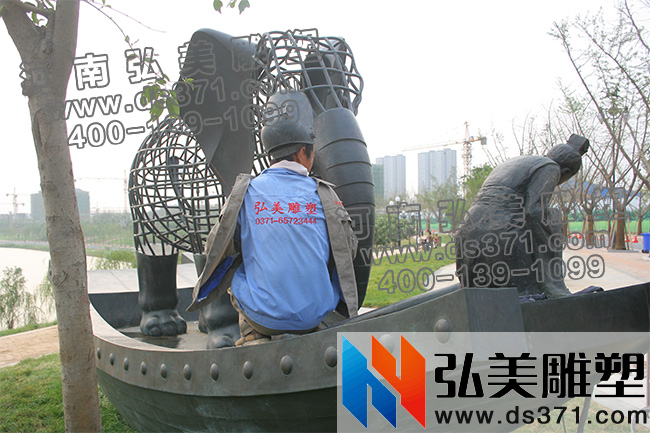锻铜曹冲称象爱游戏平台弘美爱游戏平台厂工作人员安装现场