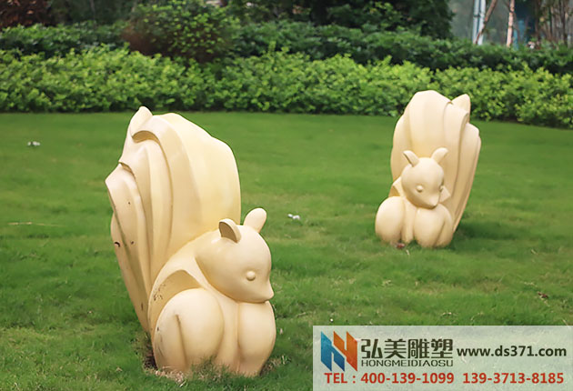 玻璃钢仿石材松鼠爱游戏平台 房地产专用